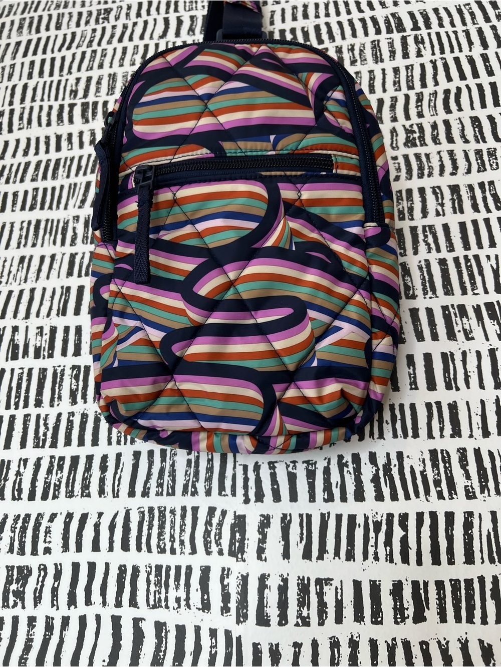Vera Bradley retro ribbons Ultralight Essential Sling Backpack Travel Crossbody - Picture 4 of 11